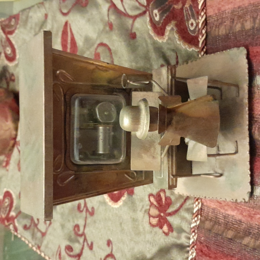 🌺TIN MAN MUSICAL Figurine